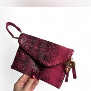 Henri Bendel New York Rare Logo Wristlet / Mini Clutch-Pink & Black-Discontinued